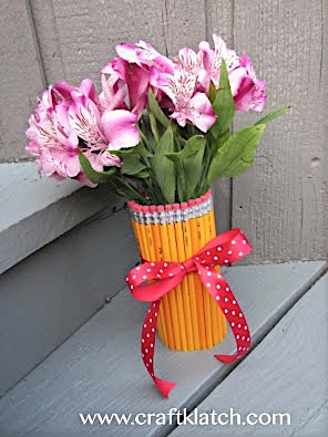 Back to school teacher gift idea pencil vase DIY