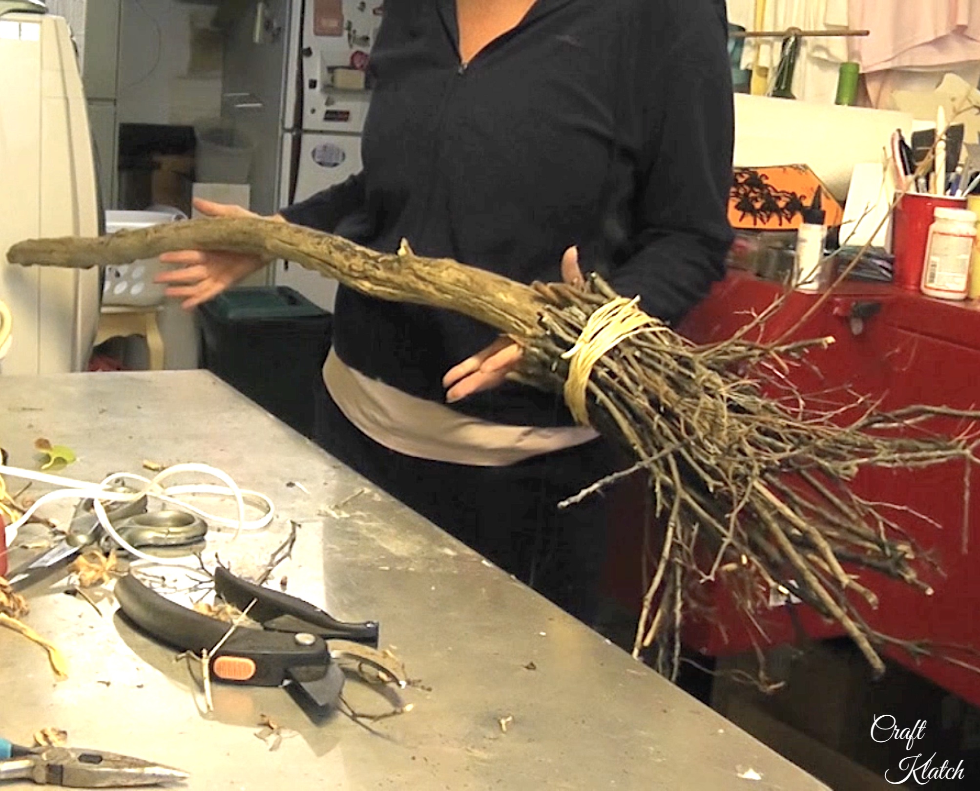 How to Make a Witch's Broom for Halloween - Craft Klatch