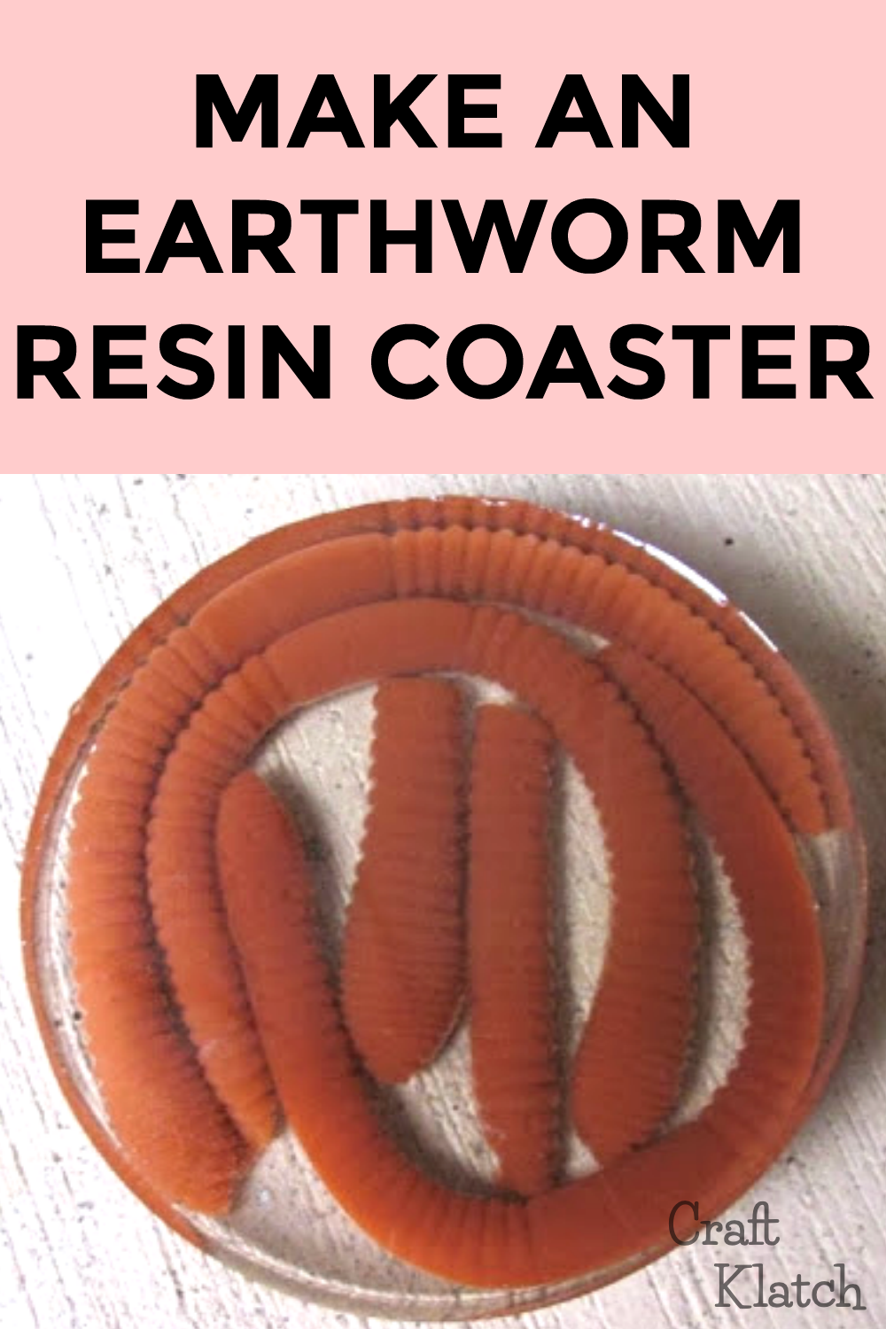 Learn how to make an Earthworm Resin Coaster DIY! Diy | resin diy | resin crafts | halloween | halloween crafts | fall crafts | gummy worms | halloween resin coasters | coaster | drink coasters | resin coaster | resin coasters | resin coaster diy | #resin #resincoaster #resincoasters #resindiy #resincrafts