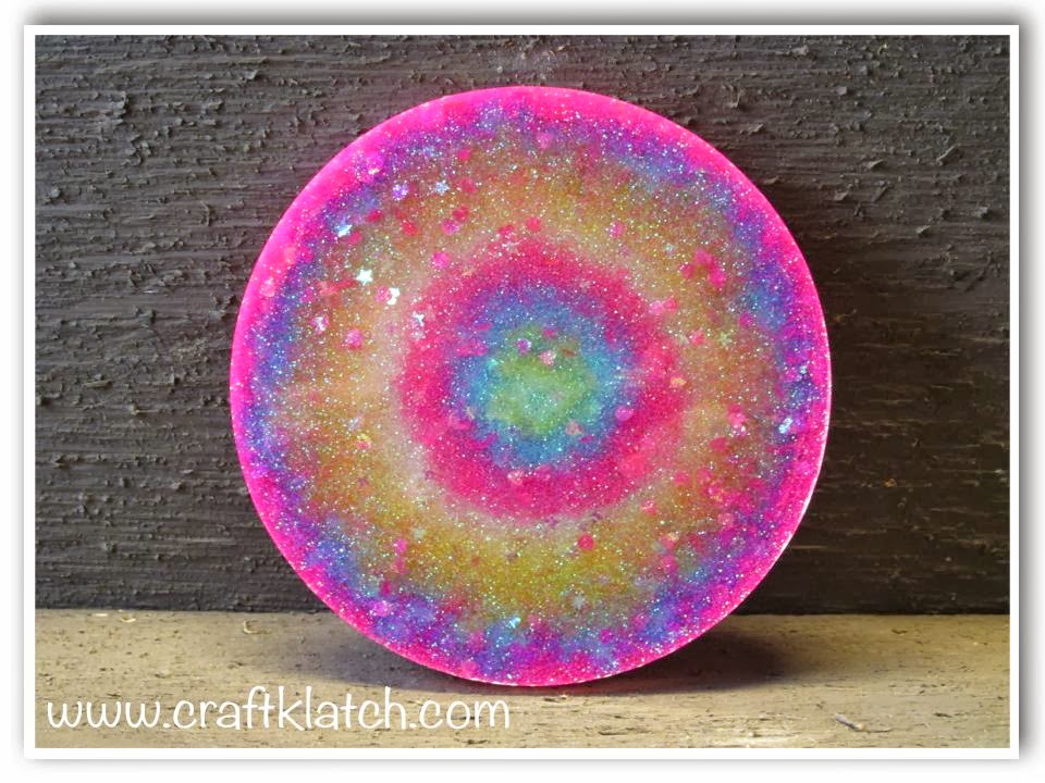 glitter, i love glitter, craft, crafts, crafting, rainbow, craft ideas, idea, ideas, resin, diy, coaster, how to, how to use, how to make, craftklatch, craft klatch