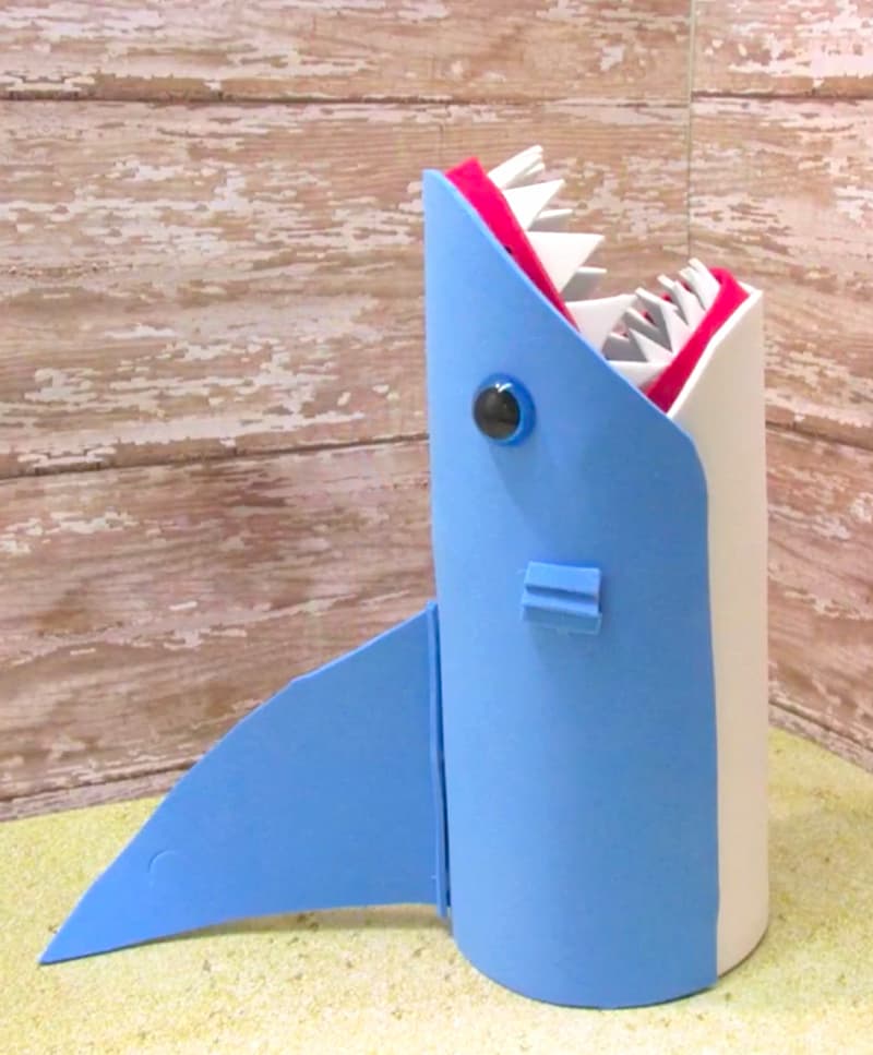 Shark craft pencil holder