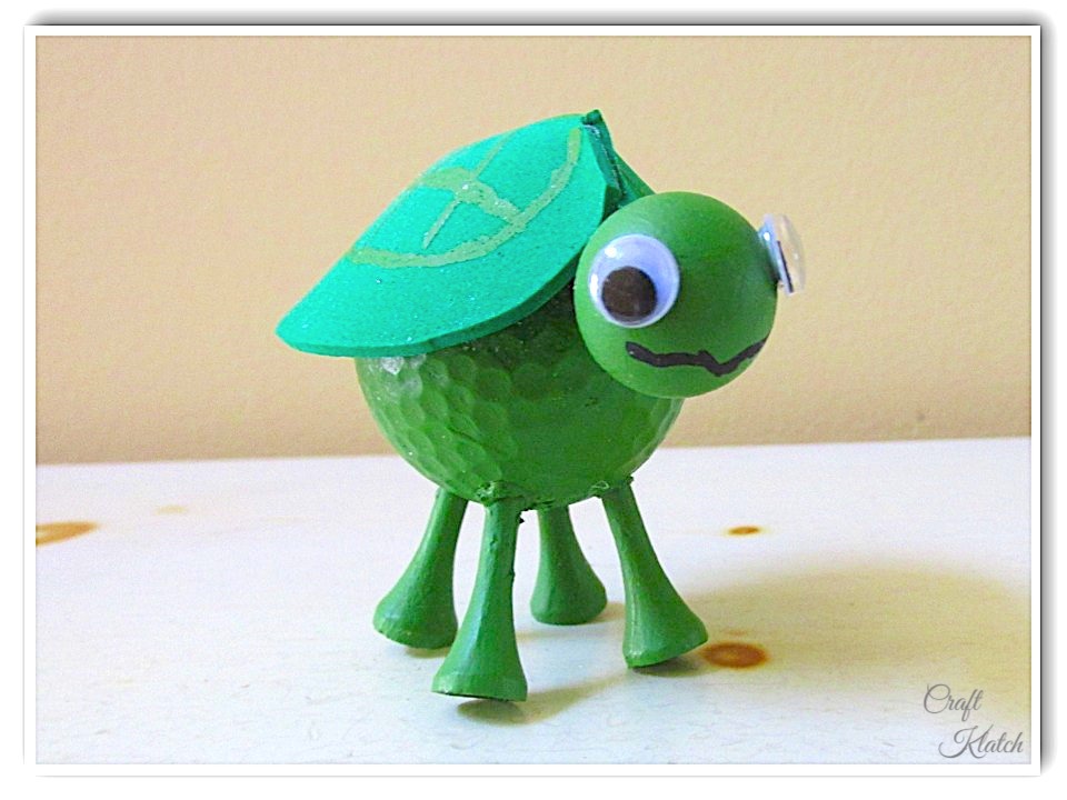 Baby turtle golf ball craft