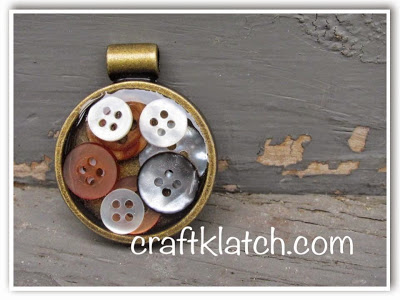 button, pendant, vintage, resin, how to, how to make, craft, crafts, crafting, craft ideas, idea, ideas, diy, button craft, jewelry, buttons