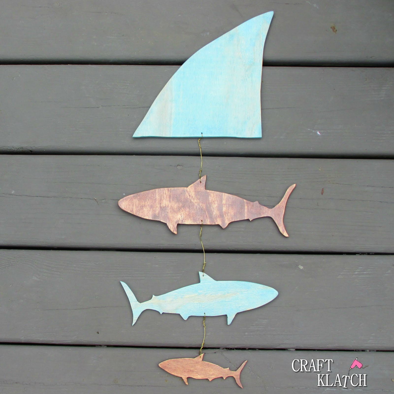 shark, wood shark, wood shark craft, diy, wood, craft, crafts, crafting, craft ideas, diy, woodworking, project, project idea, ideas, how to, howto, how-to, weathered, home decor, decor, room decor, shark room decor