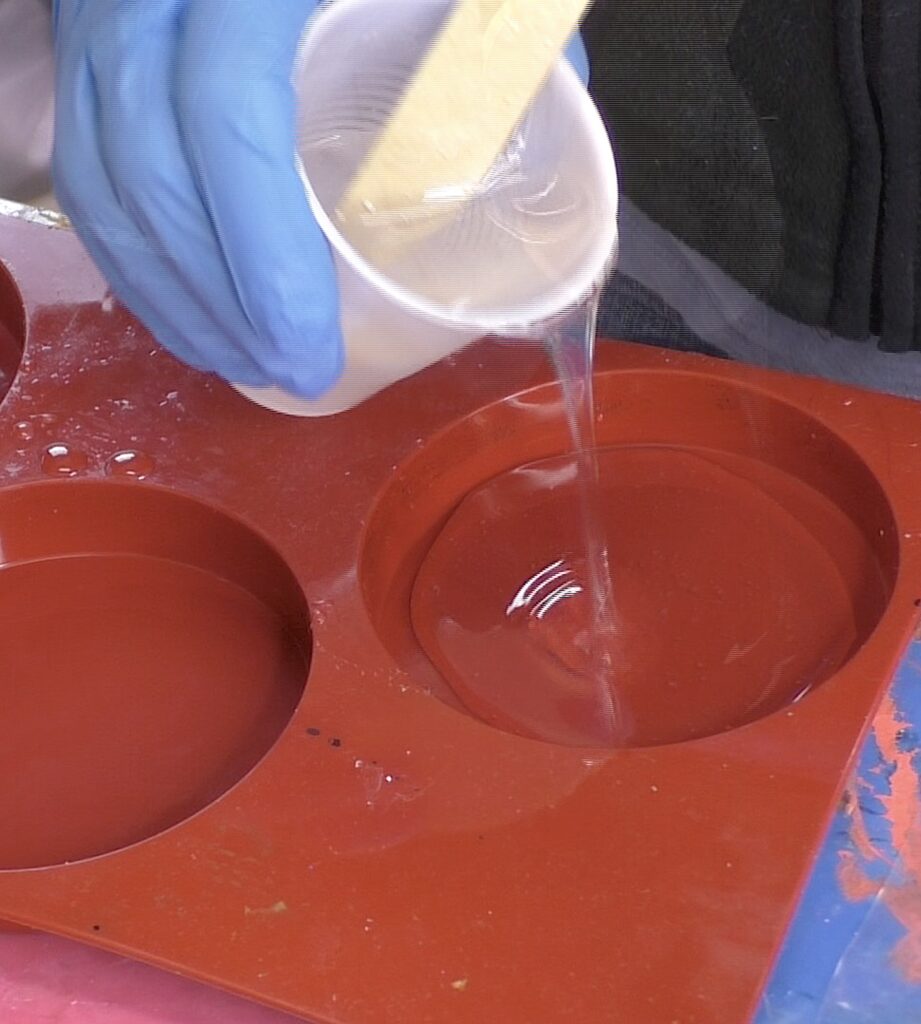 Pour resin into the coaster mold