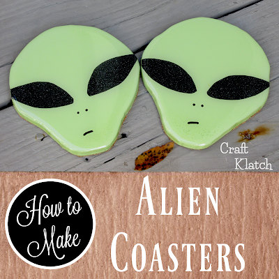 Learn how to make Alien Resin Coasters! It's an easy resin craft idea perfect for Halloween decor! Craft Klatch #craftklatch #alien #aliencrafts #resin #resincrafts #resindiys #resincoasters #diy #ufo #howto #halloween #halloweencrafts