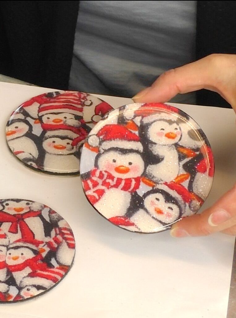 Here are the finished Christmas penguin craft coasters