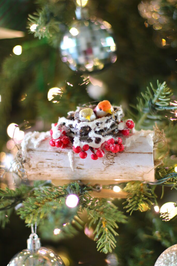 Nestling Birds Christmas ornaments to make