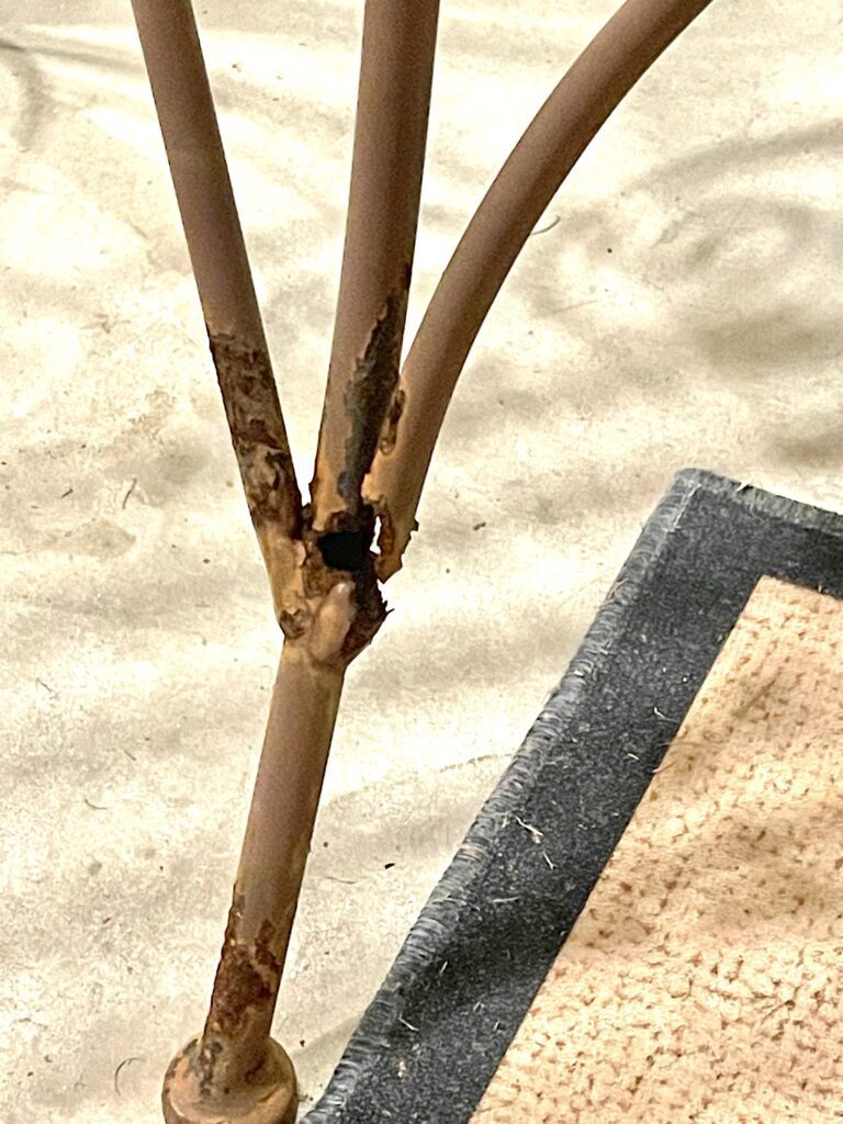 Chair leg Rusted furniture removing rust from metal