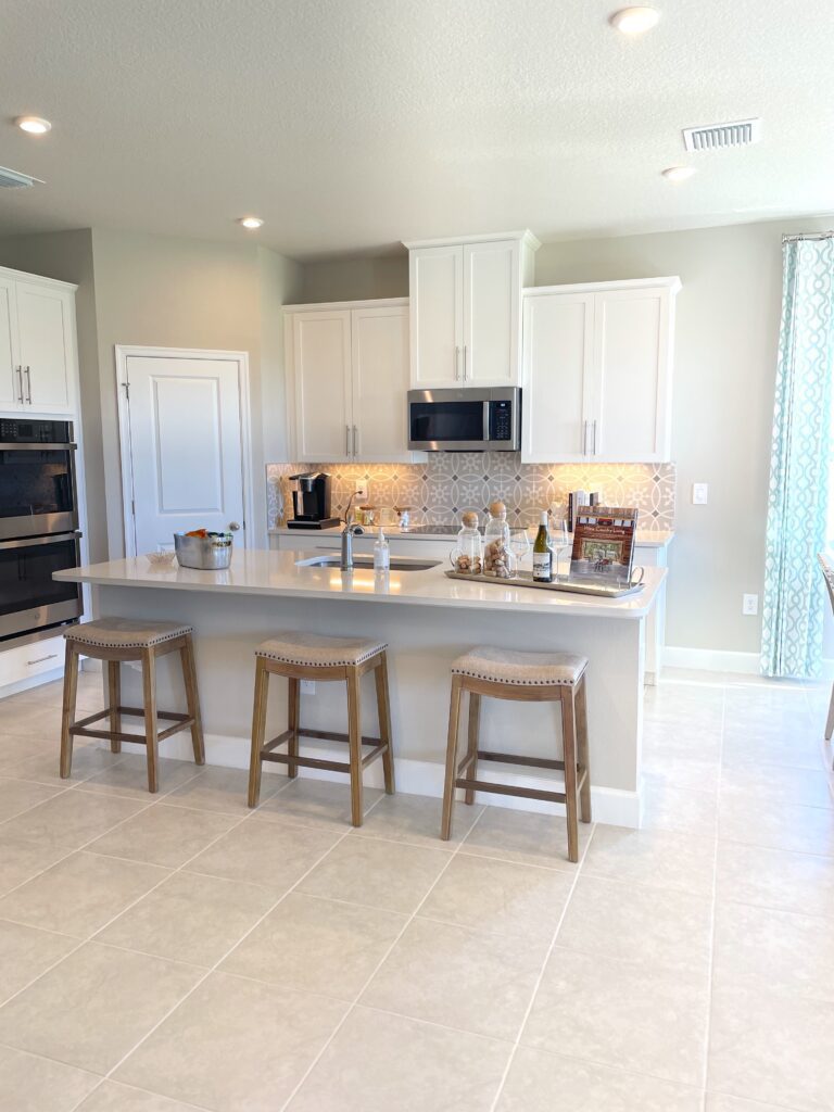 White kitchen with corner pantry