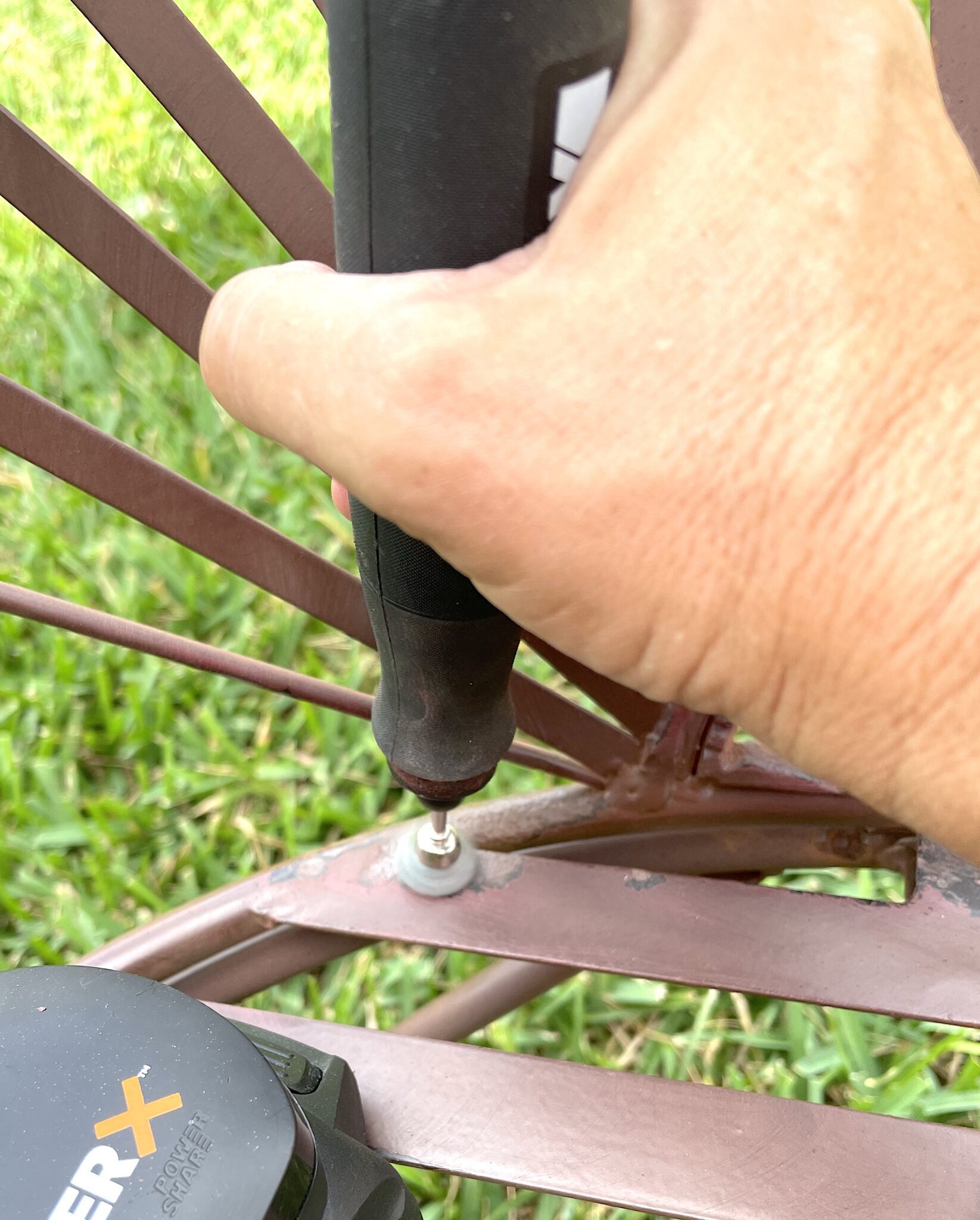 How to Get Rust Off of Metal Furniture & Fix It Craft Klatch