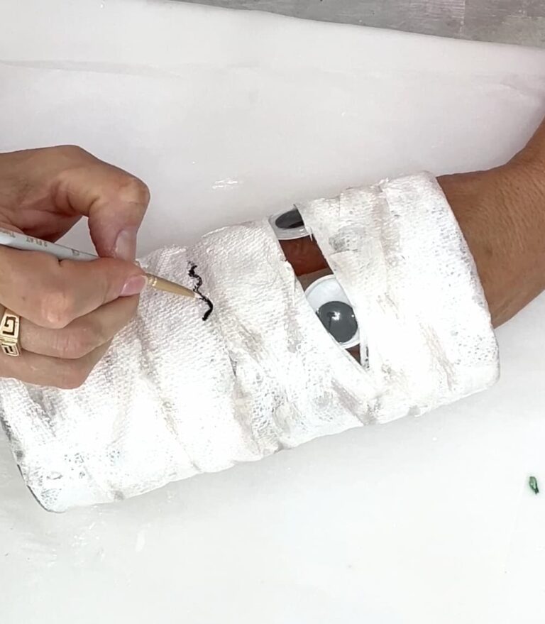 Dollar Tree Craft DIY Halloween Mummy Craft Klatch