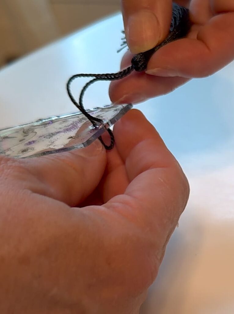 how to finish the bookmark with tassel