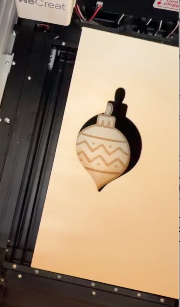 Wood engraved ornament DIY cut out