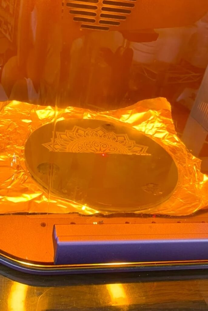 Wecreat lumos laser engraving a mirror