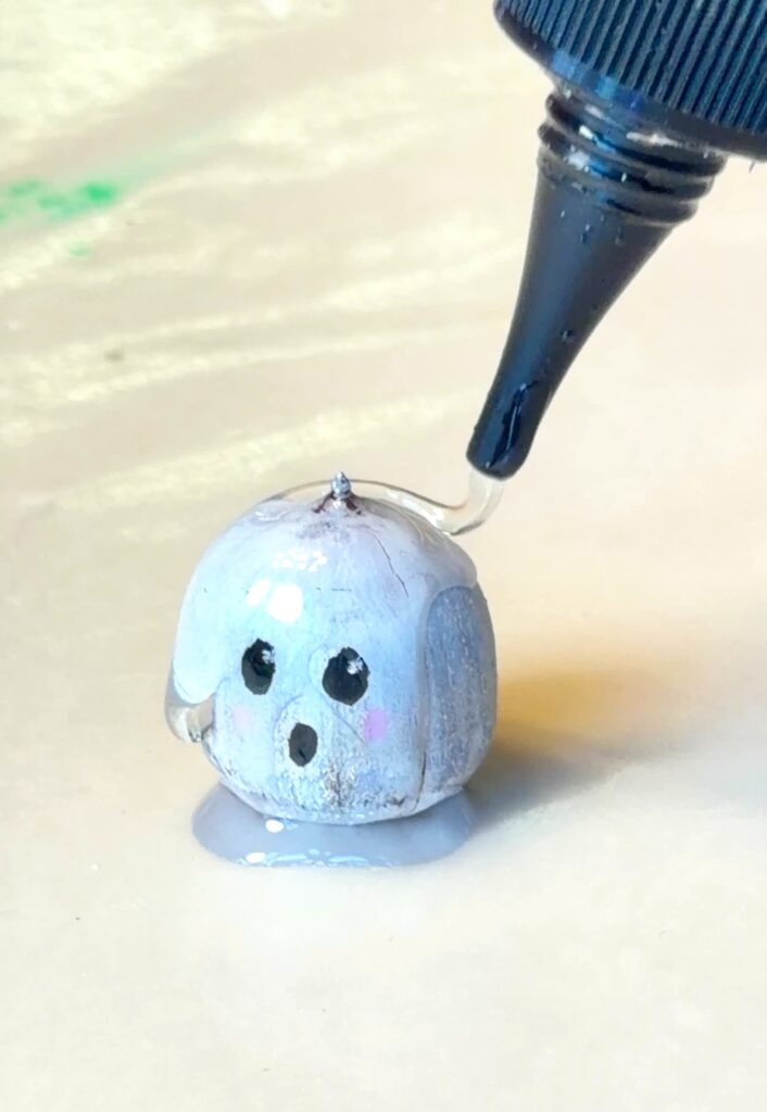 Cute Acorn Ghosts for Halloween
